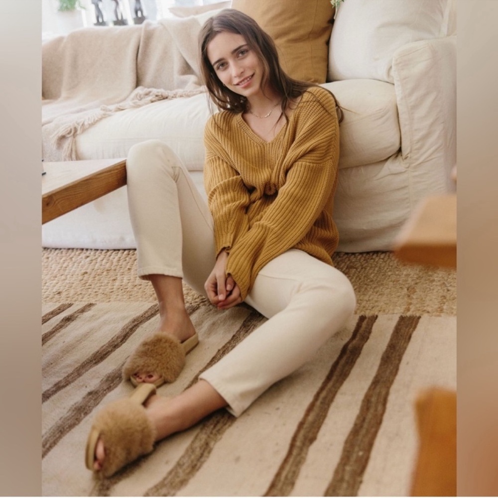 New! Jenni Kayne shearling slide sandals